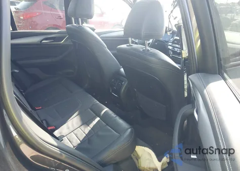 2021 BMW X3 Phev xDrive30E z USA, uszkodzony, nr VIN 5UXTS1C08M9E14736